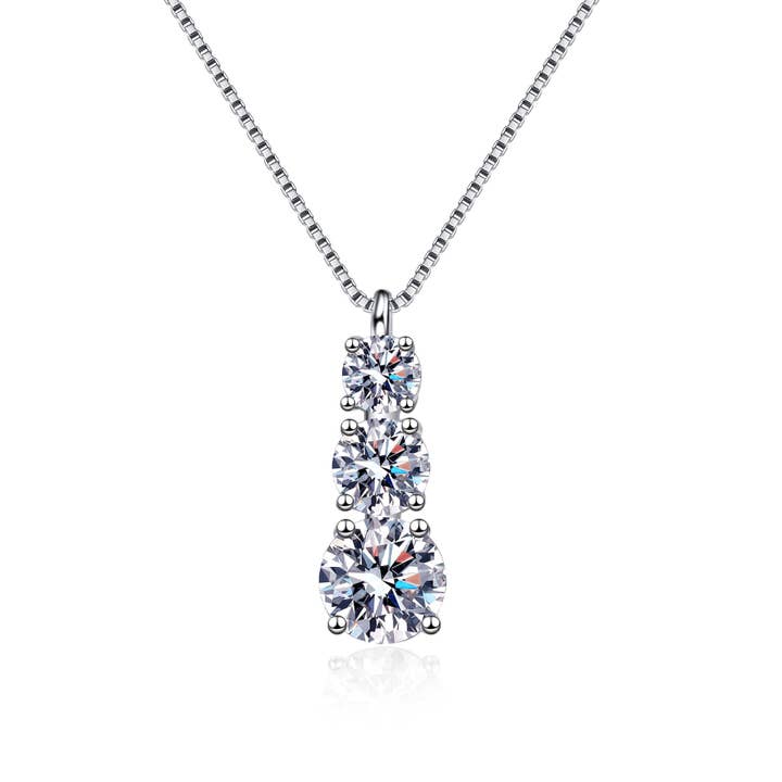 Collana con Ciondoli in Moissanite a Tre Pietre - ROMA GEMS